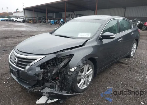 2013 Nissan Altima 3.5 Sv z USA, uszkodzony, nr VIN 1N4BL3AP5DC158034